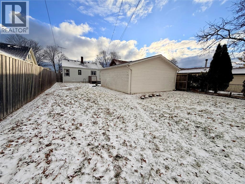 1651 Aubin, Windsor, ON - Outdoor