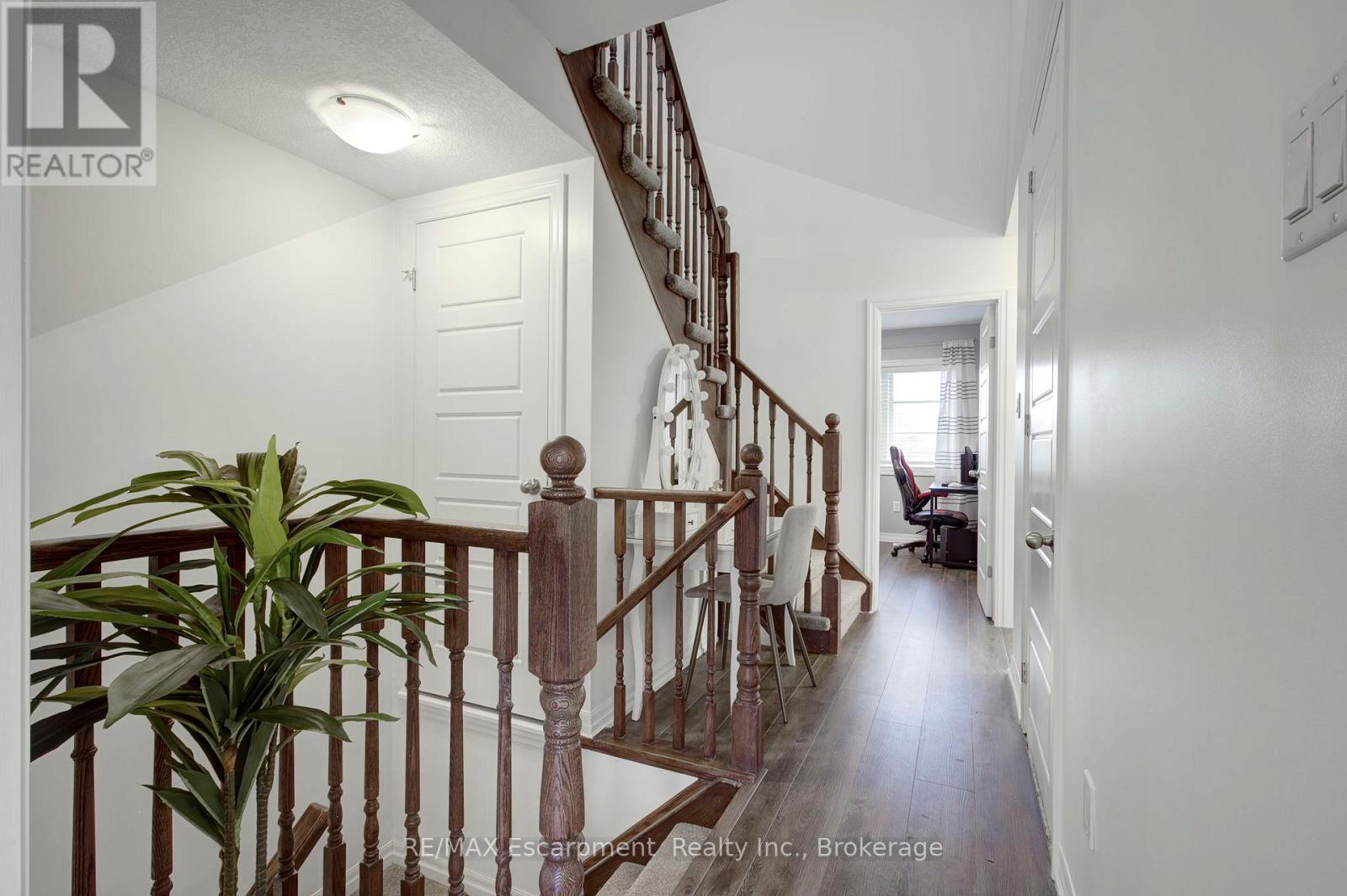 46 - 70 Plains Road W, Burlington (Lasalle), ON - Indoor Photo Showing Other Room