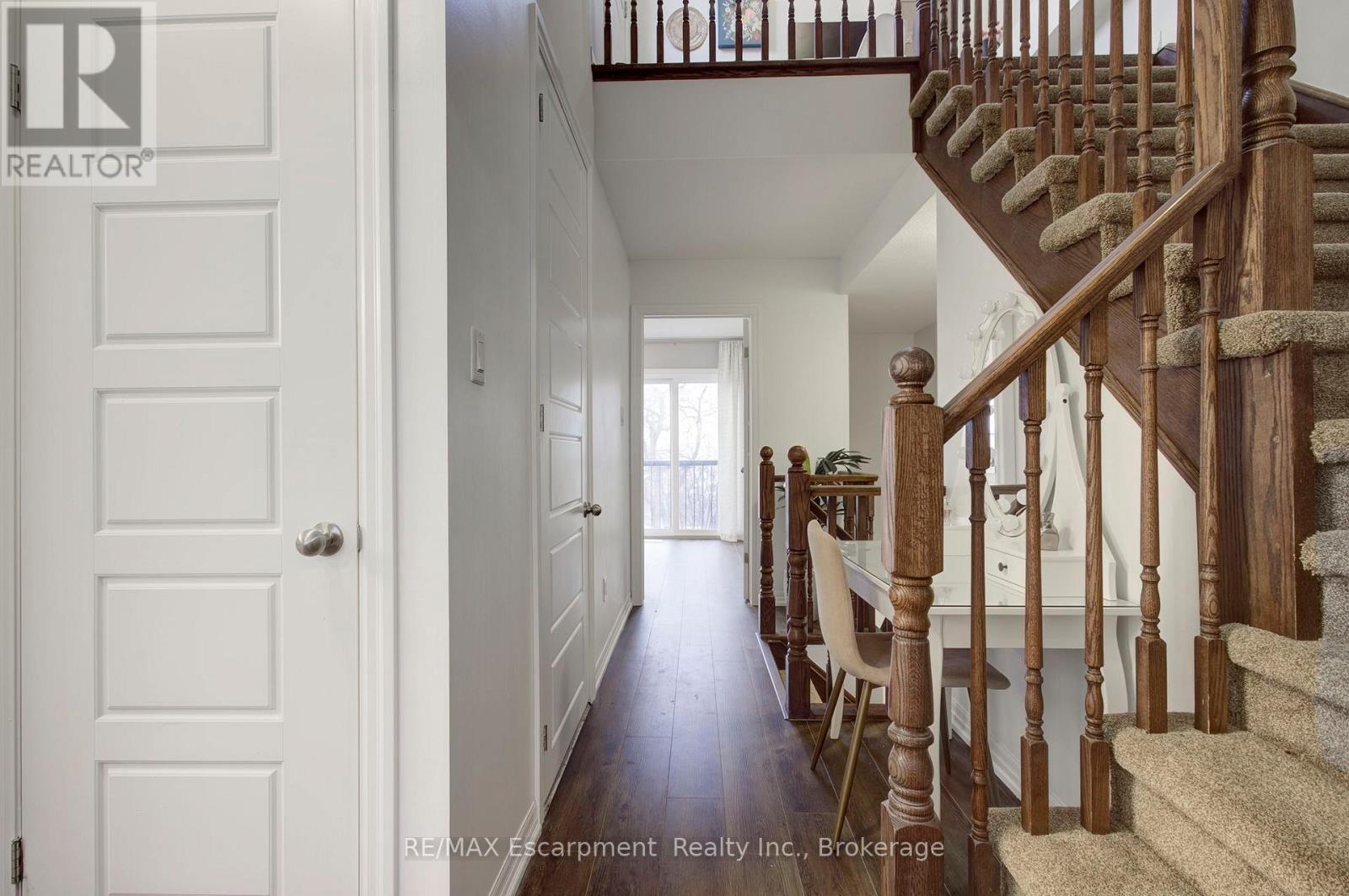 46 - 70 Plains Road W, Burlington (Lasalle), ON - Indoor Photo Showing Other Room