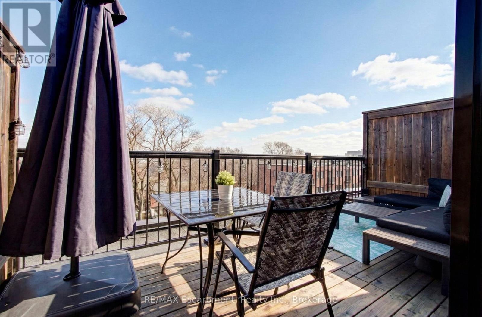 46 - 70 Plains Road W, Burlington (Lasalle), ON - Outdoor With Deck Patio Veranda With Exterior