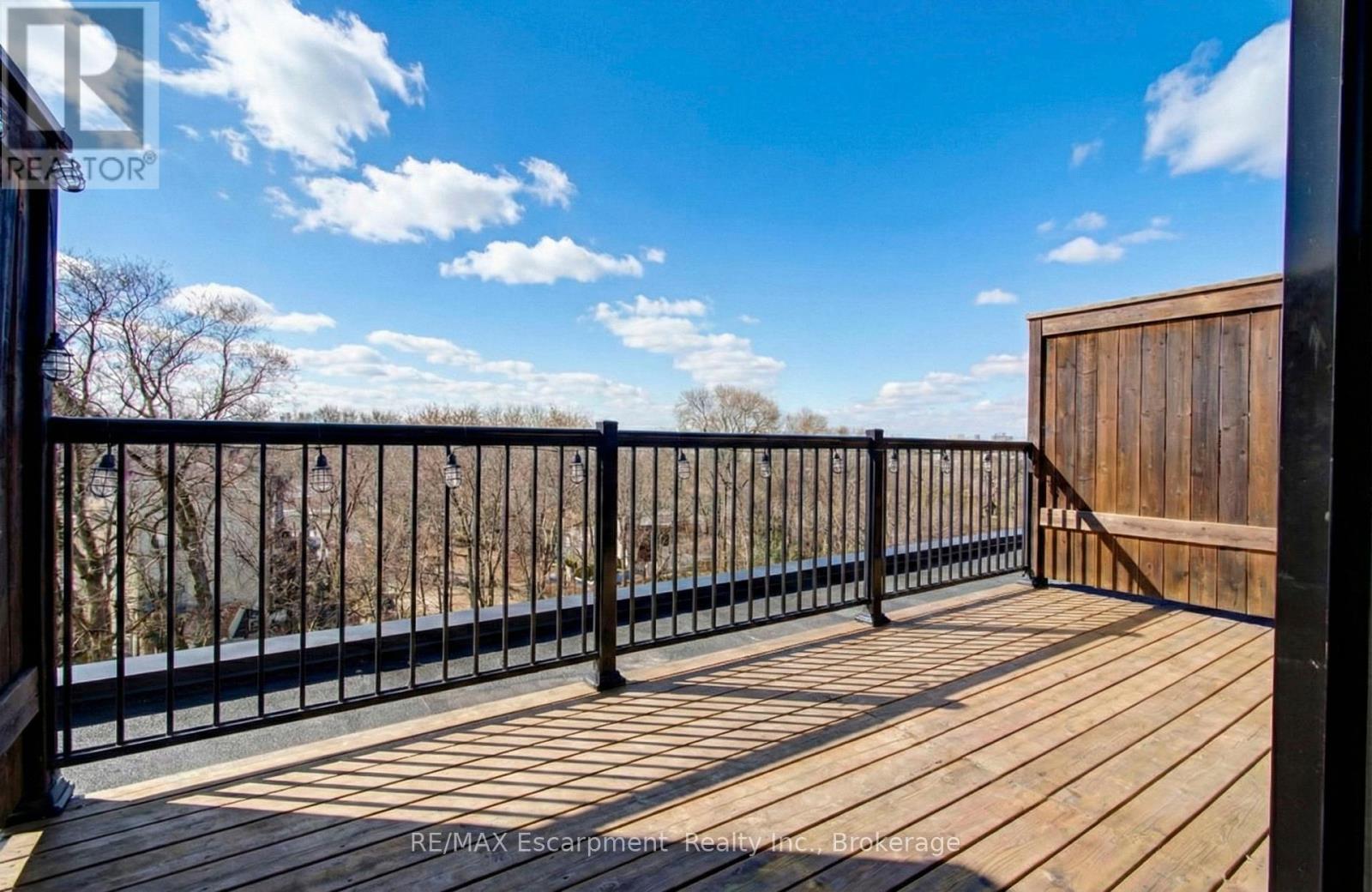 46 - 70 Plains Road W, Burlington (Lasalle), ON - Outdoor With Deck Patio Veranda