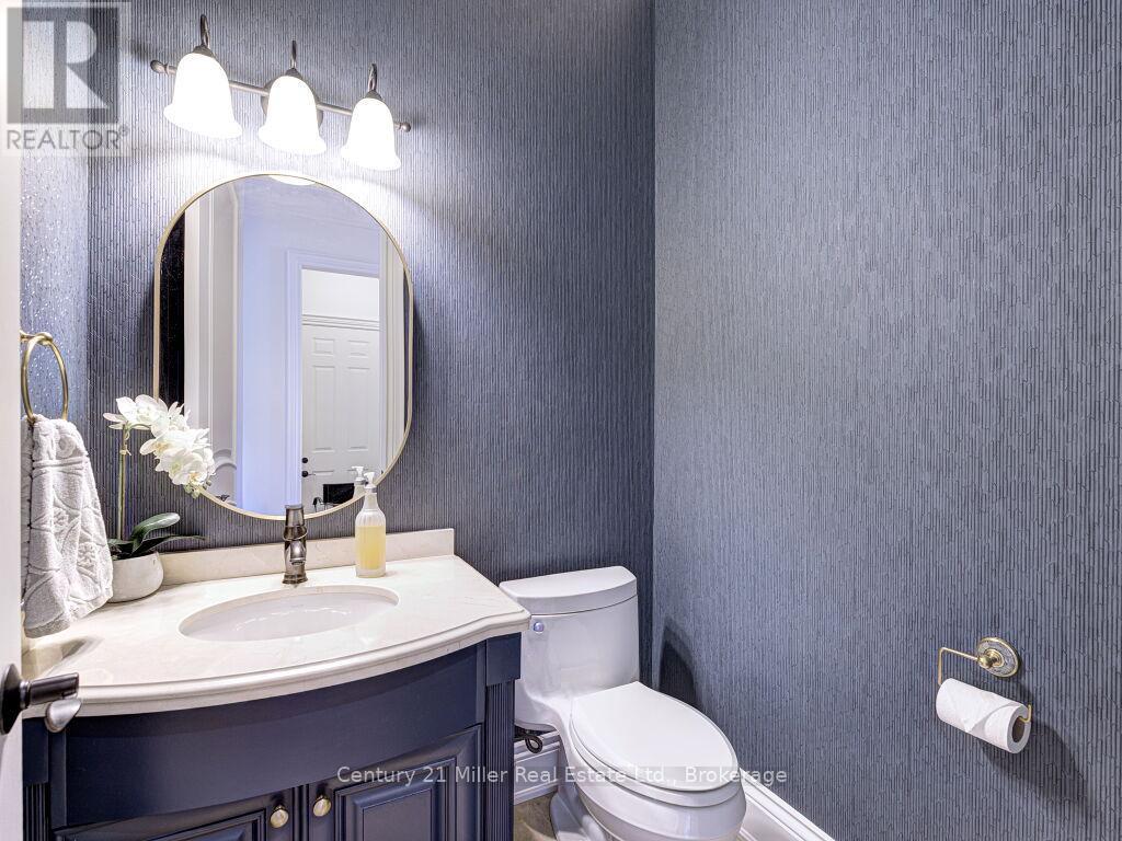 214 Jerseyville Road, Brantford, ON - Indoor Photo Showing Bathroom