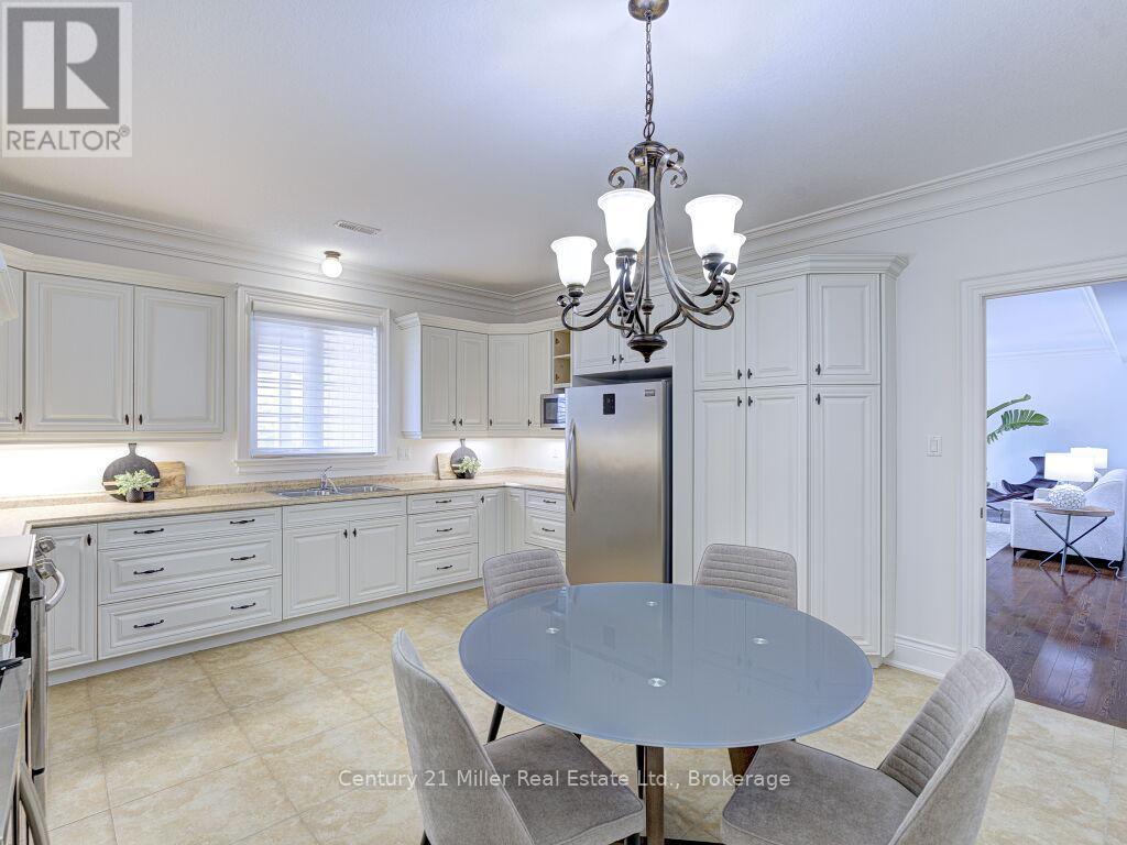 214 Jerseyville Road, Brantford, ON - Indoor