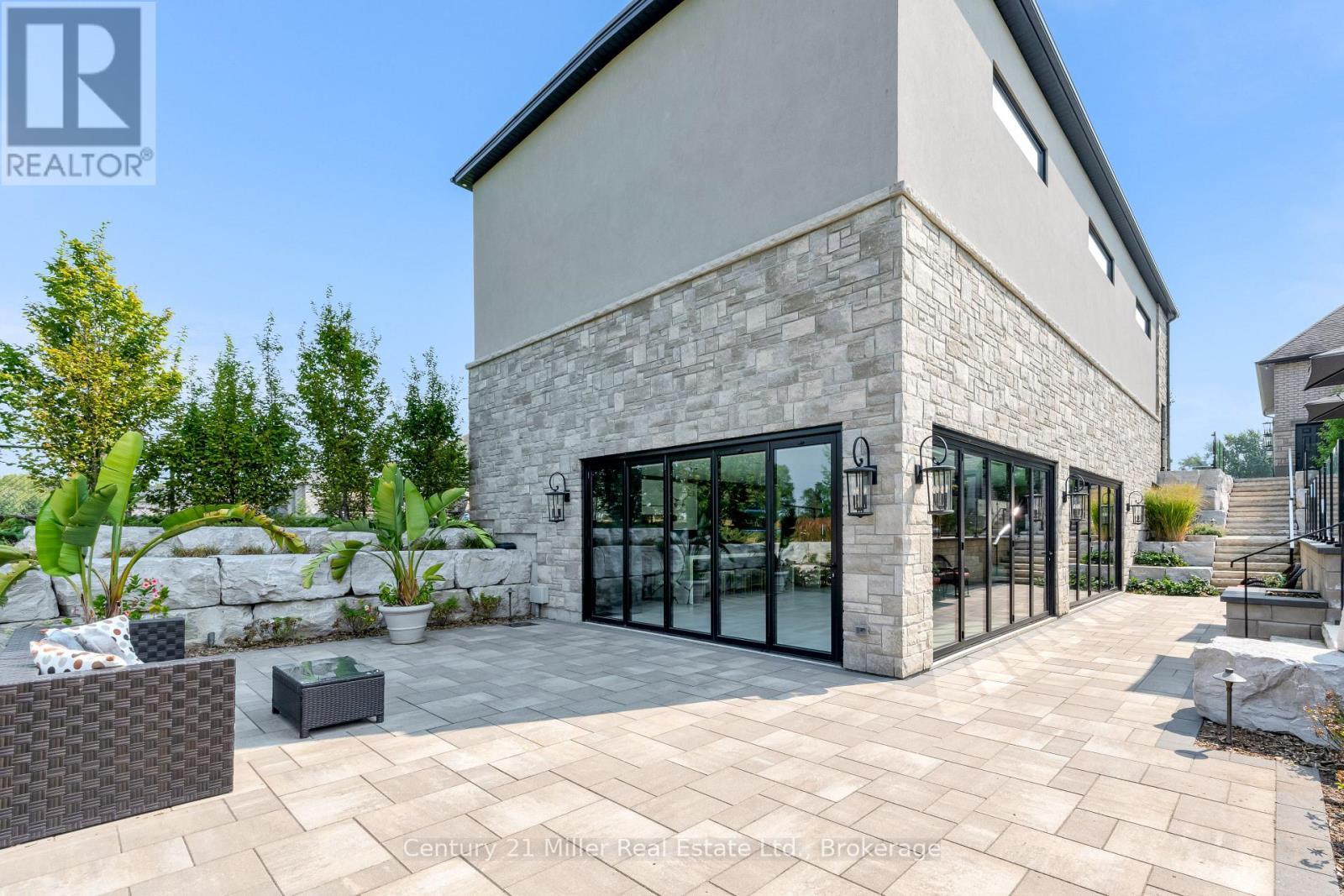 214 Jerseyville Road, Brantford, ON - Outdoor With Exterior