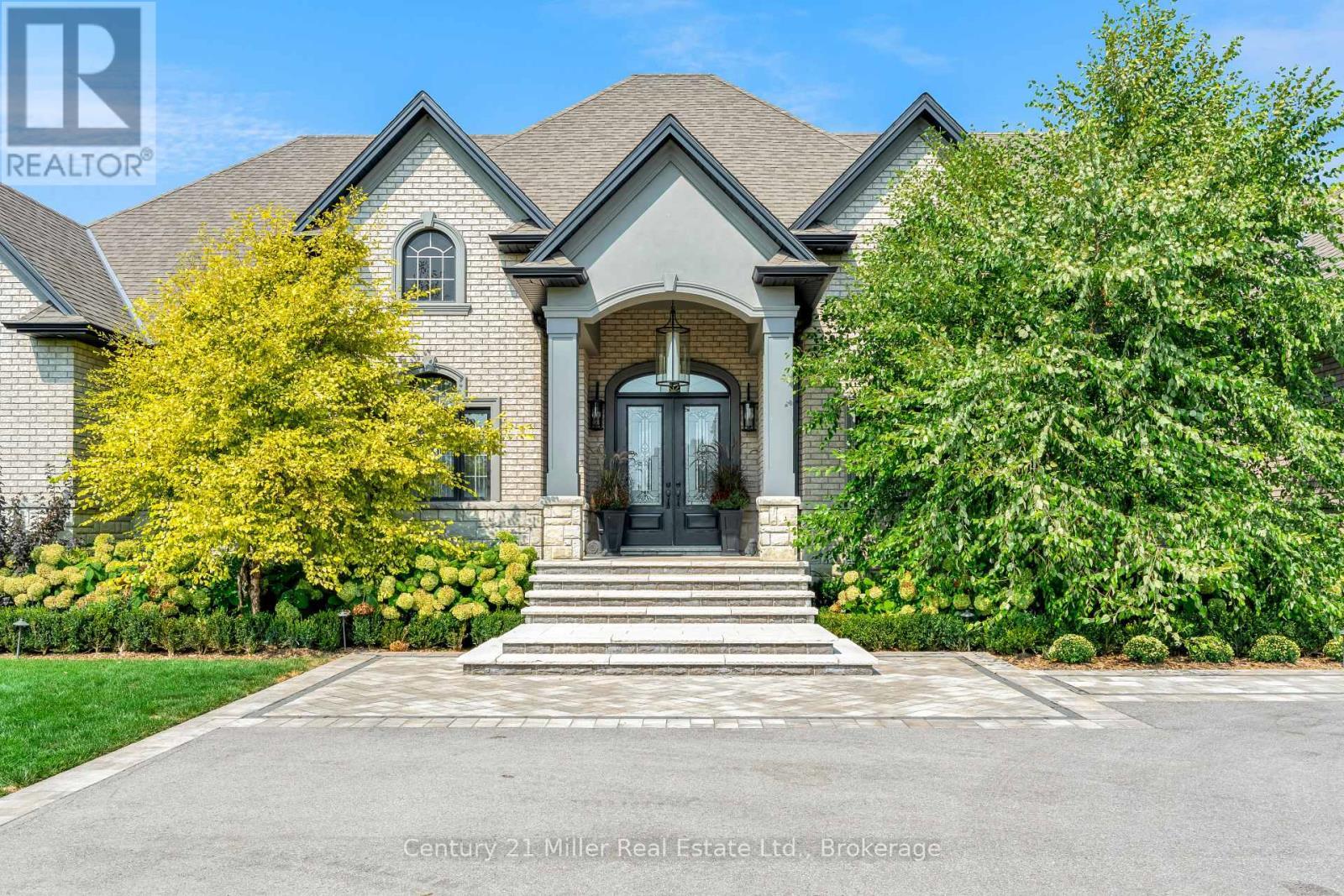 214 Jerseyville Road, Brantford, ON - Outdoor With Facade