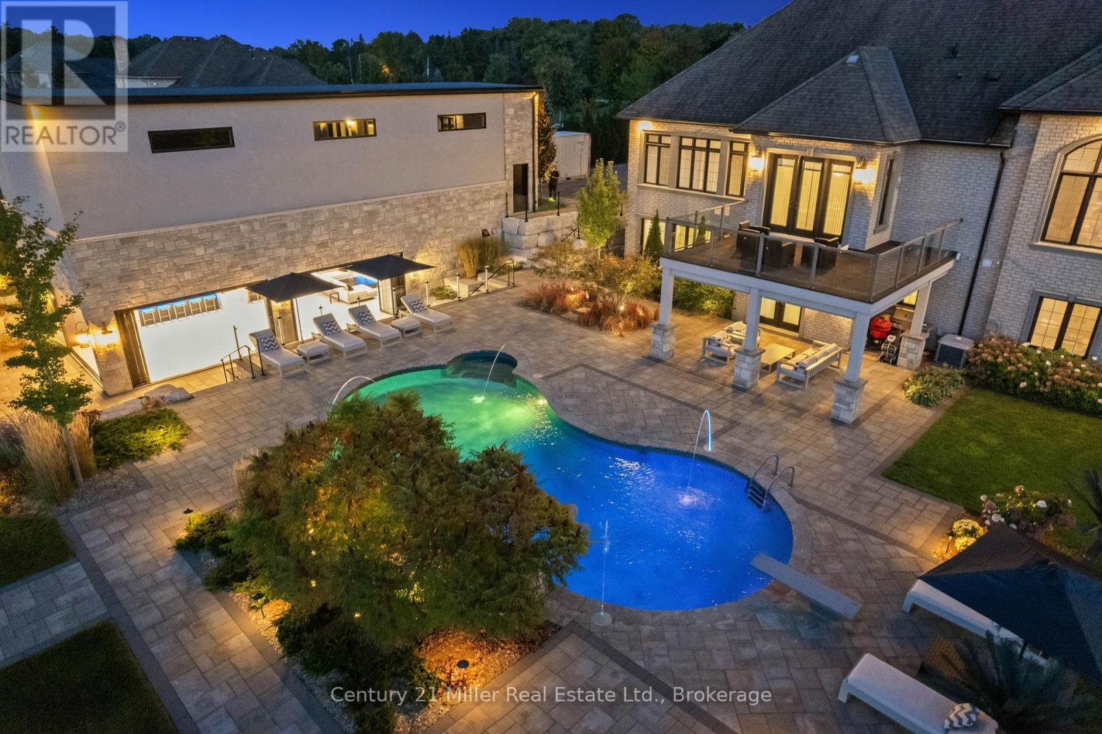 214 Jerseyville Road, Brantford, ON - Outdoor With In Ground Pool With Deck Patio Veranda