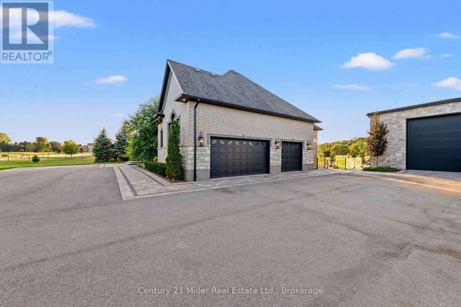 214 Jerseyville Road, Brantford, ON - Outdoor