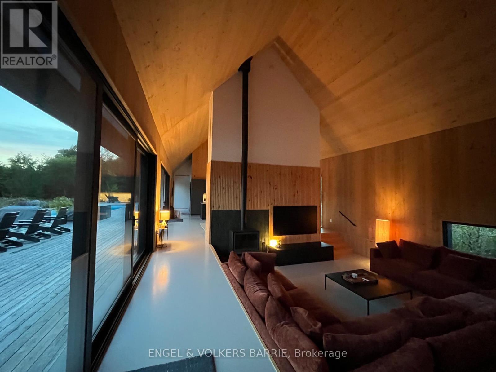 129 Maple Lane, Blue Mountains, ON - Indoor