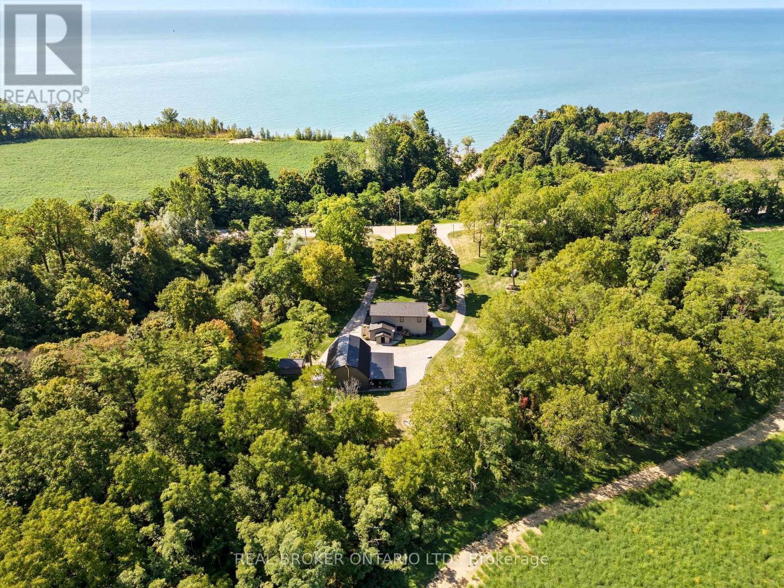 115 Lakeshore Road Rr 2 Port Burwell Road, Norfolk, ON - Outdoor With View