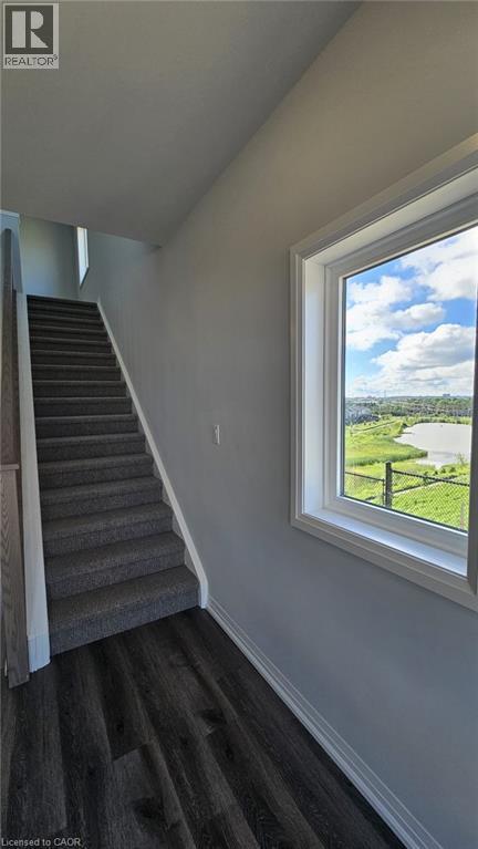 155 Equestrian Way Unit# 54, Cambridge, ON - Indoor Photo Showing Other Room