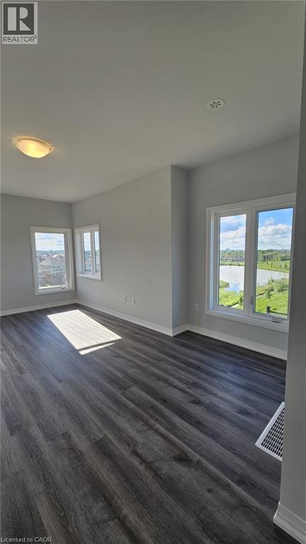 155 Equestrian Way Unit# 54, Cambridge, ON - Indoor Photo Showing Other Room