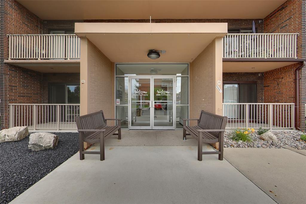 506-10 Derby Lane, Sarnia, ON