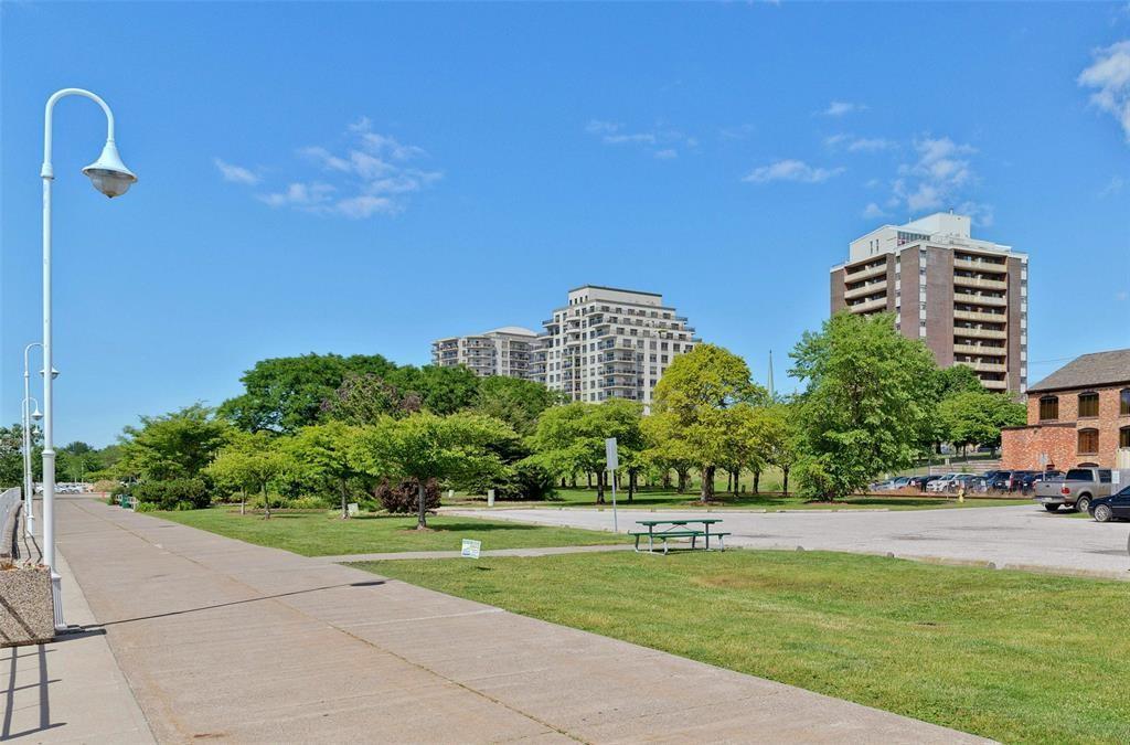 506-10 Derby Lane, Sarnia, ON