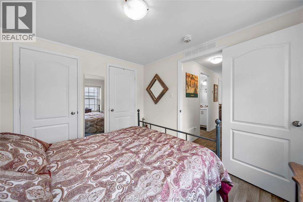 191 Steven Court, Essex, ON - Indoor Photo Showing Bedroom
