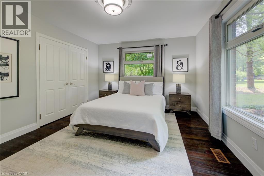 2080 Beaverdale Road, Cambridge, ON - Indoor Photo Showing Bedroom
