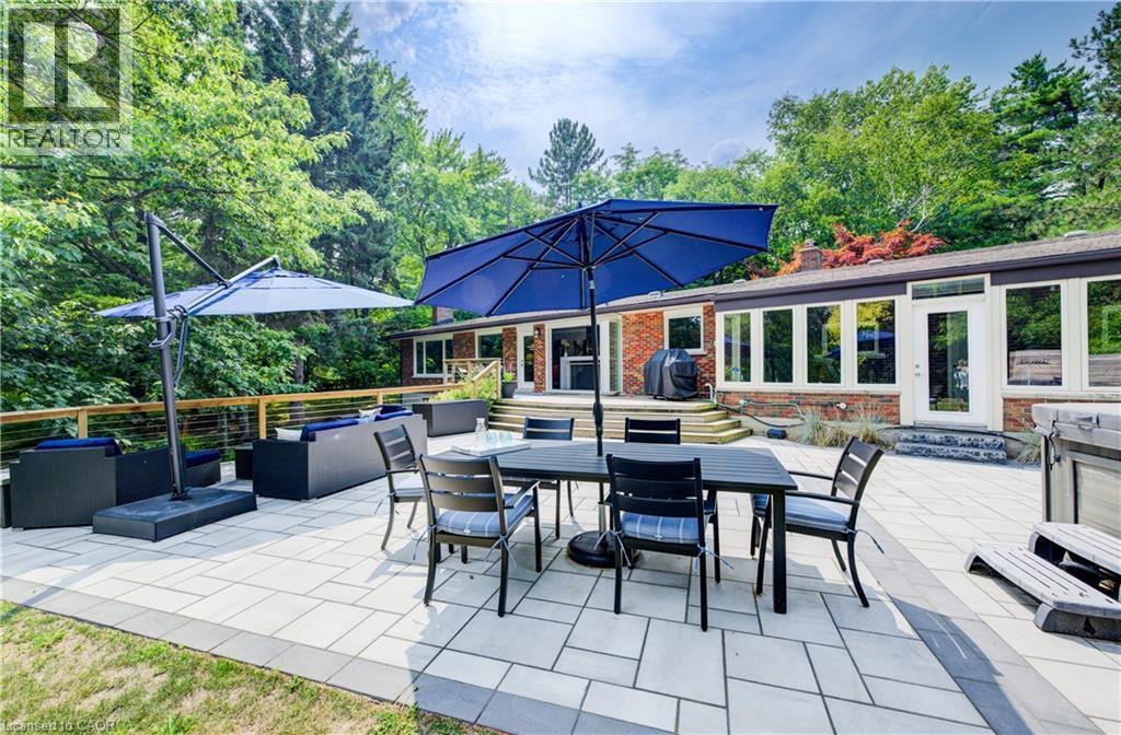 2080 Beaverdale Road, Cambridge, ON - Outdoor With Deck Patio Veranda