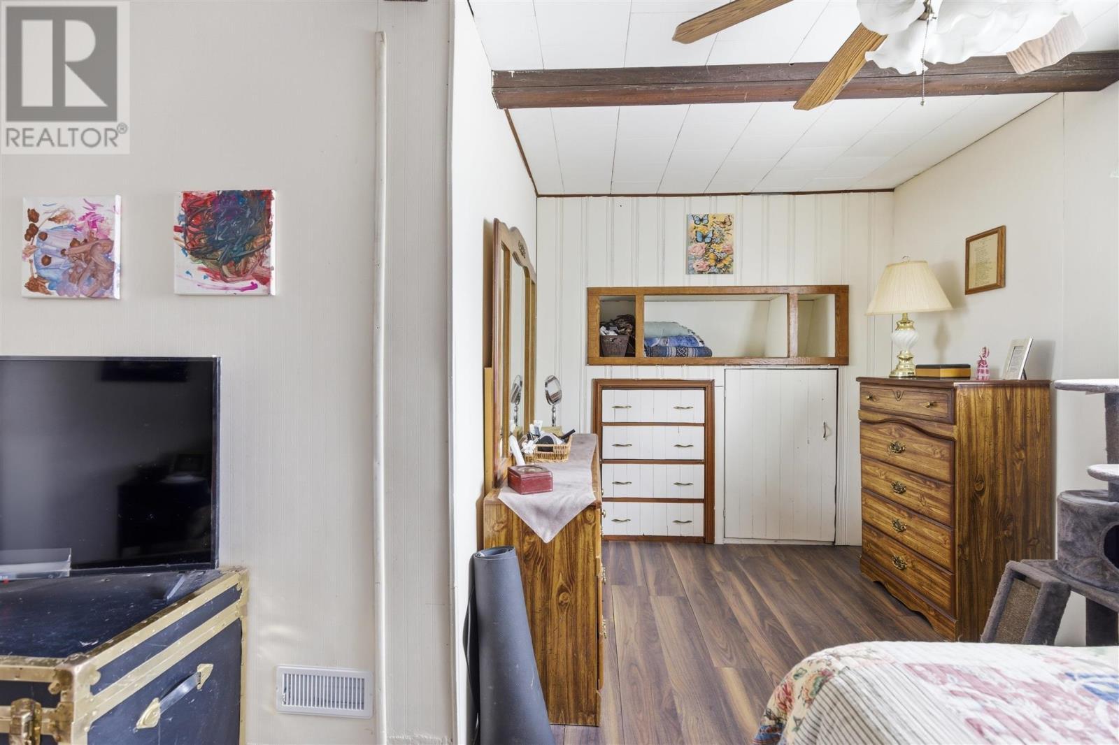 49 Hawthorne Ave, Sault Ste. Marie, ON - Indoor