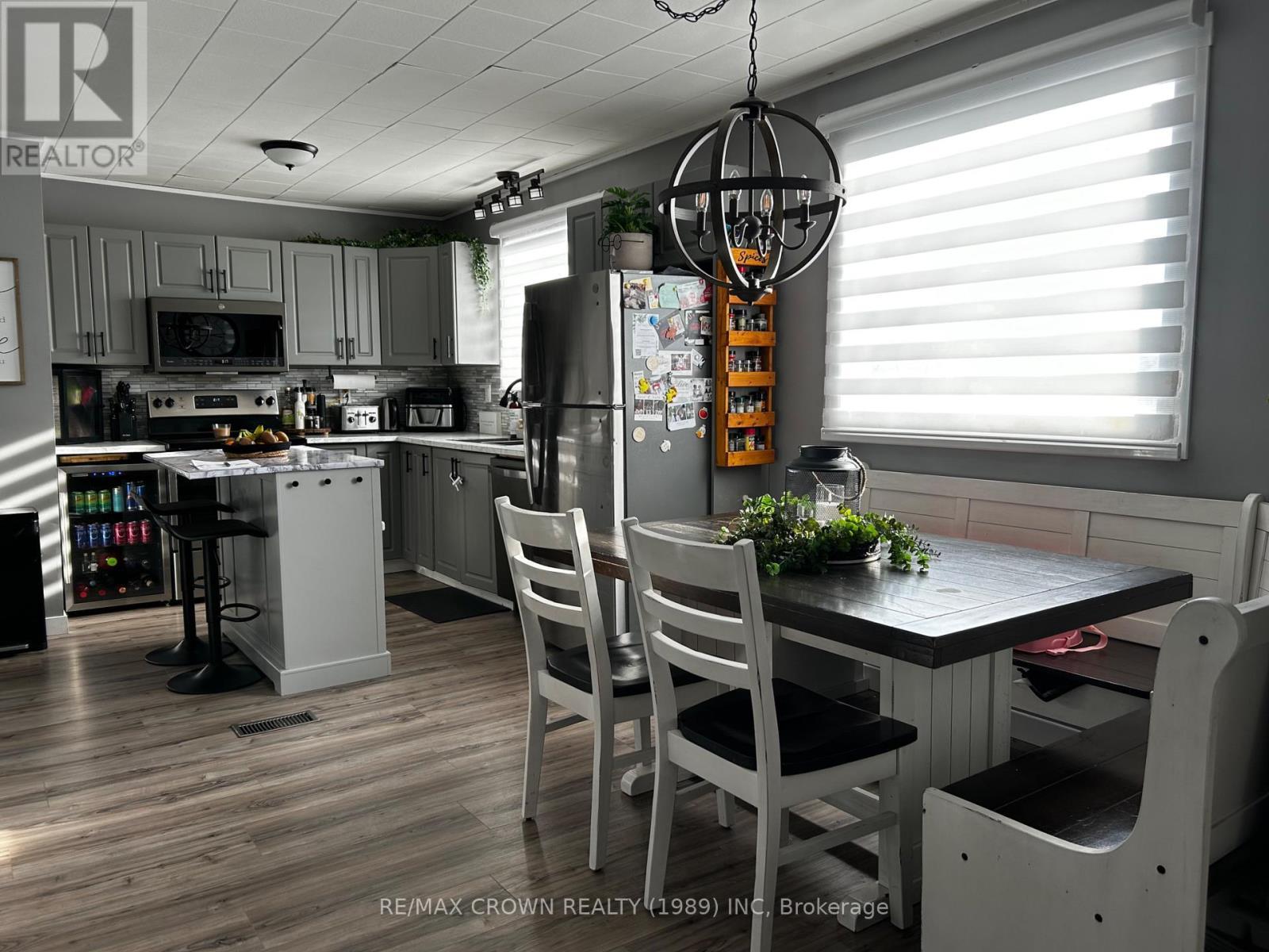 kitchen area - 448 Government Road E, Kapuskasing, ON - Indoor Photo Showing Dining Room
