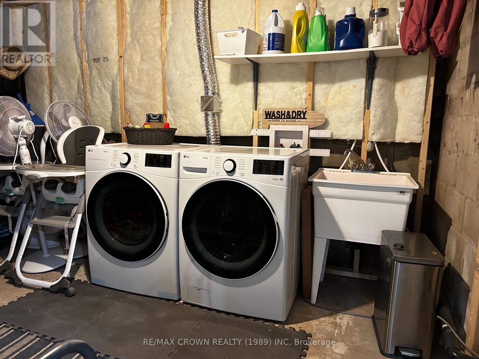 laundry room - 448 Government Road E, Kapuskasing, ON - Indoor Photo Showing Laundry Room