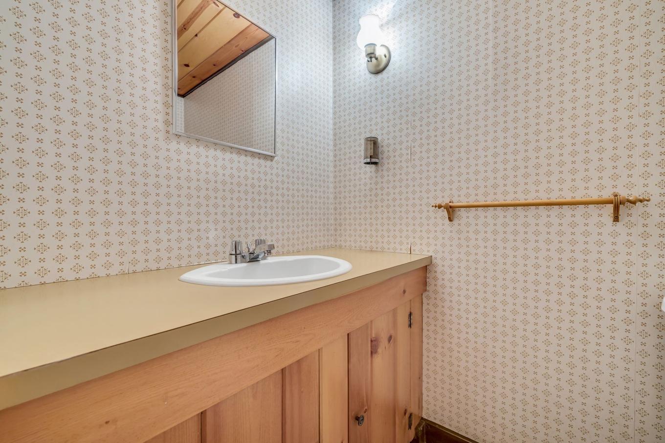 Salle d'eau - 2759 Rue Du Mont-Royal, Québec (Sainte-Foy/Sillery/Cap-Rouge), QC - Indoor