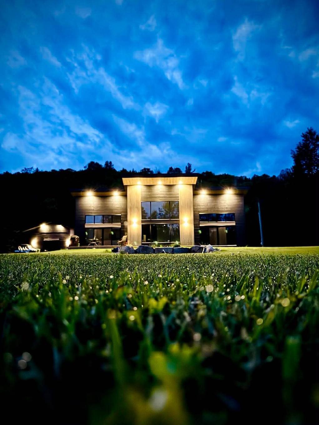 Frontage - 57 Ch. Du Poisson-Blanc, Notre-Dame-Du-Laus, QC - Outdoor