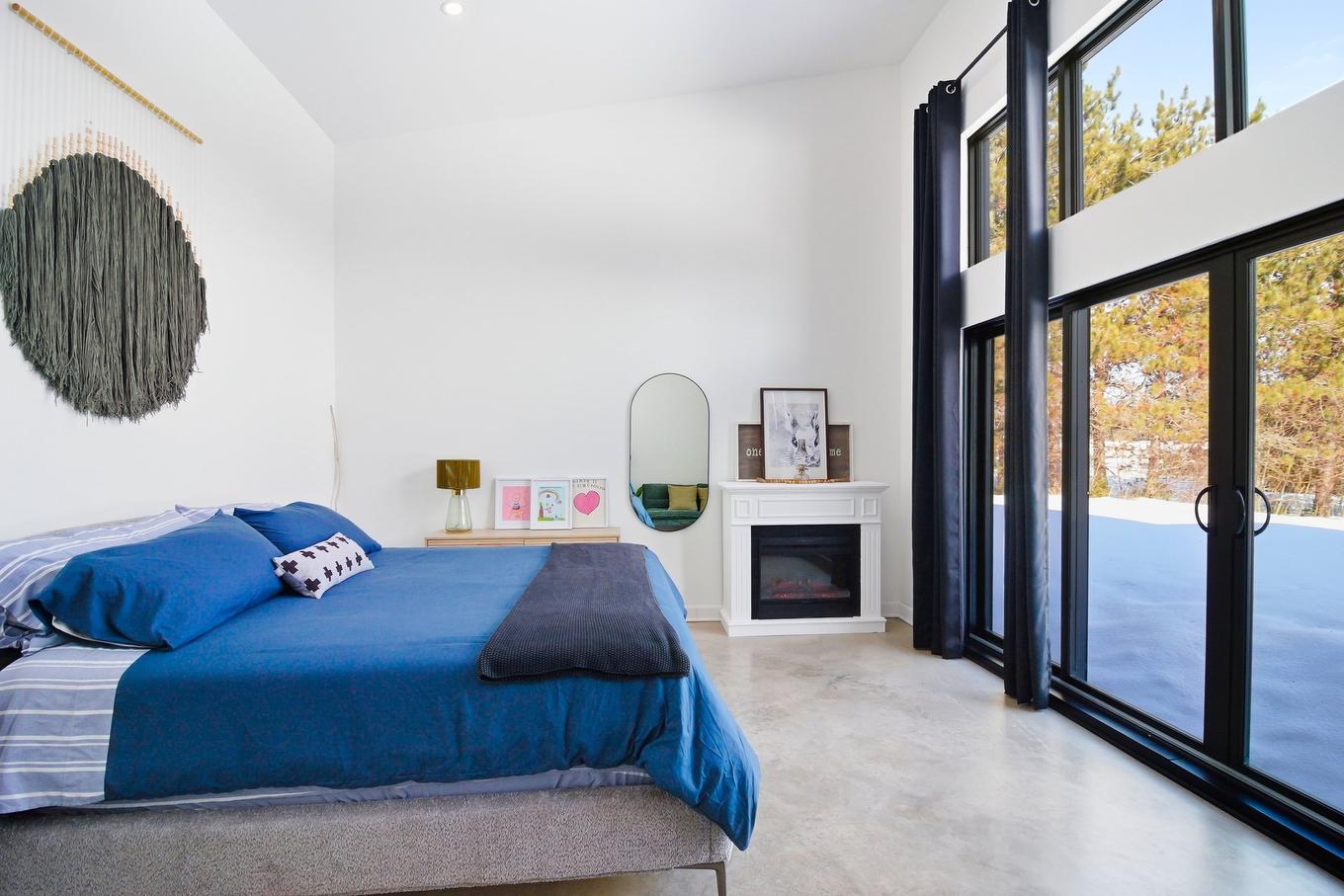 Primary bedroom - 57 Ch. Du Poisson-Blanc, Notre-Dame-Du-Laus, QC - Indoor Photo Showing Other Room