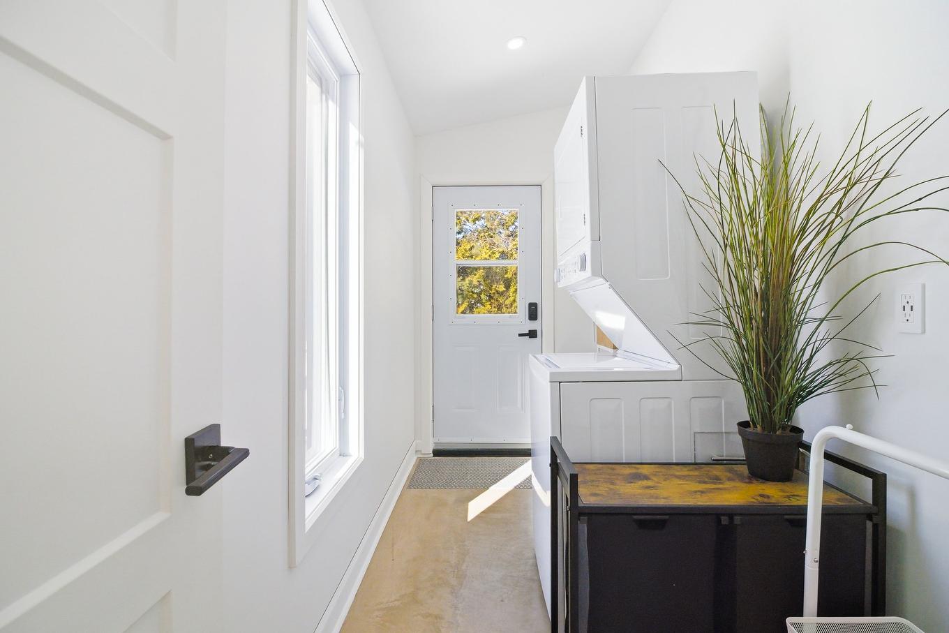 Laundry room - 57 Ch. Du Poisson-Blanc, Notre-Dame-Du-Laus, QC - Indoor Photo Showing Other Room