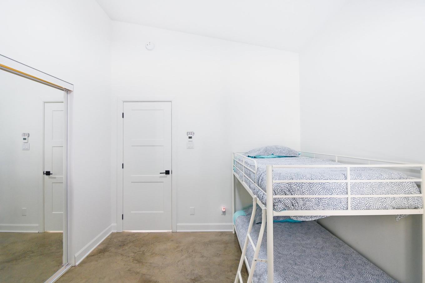 Bedroom - 57 Ch. Du Poisson-Blanc, Notre-Dame-Du-Laus, QC - Indoor