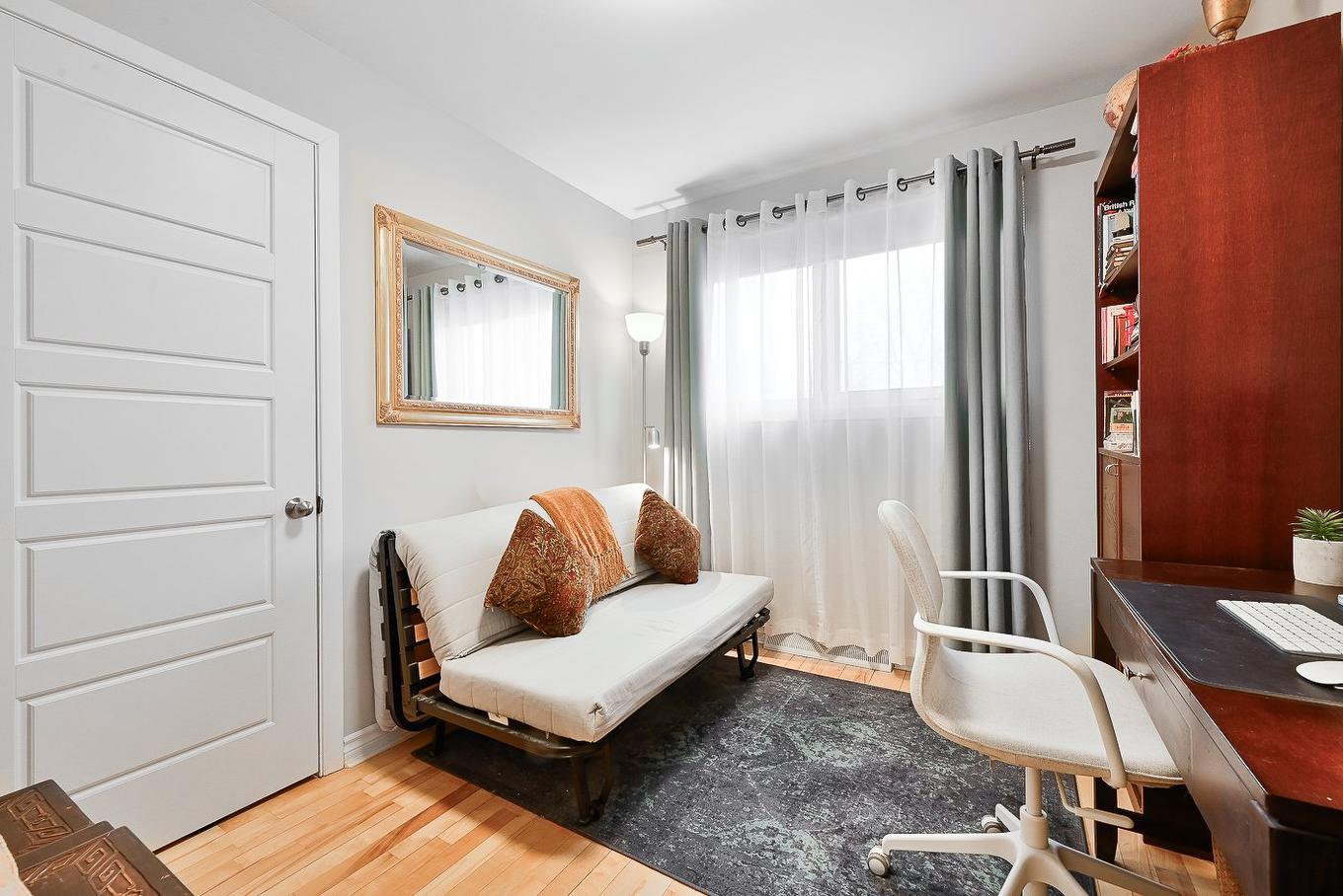 Chambre à coucher - 111 Rue Jubilee, Longueuil (Greenfield Park), QC - Indoor