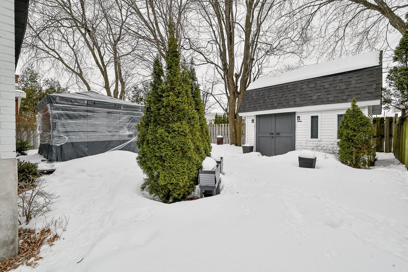 Cour - 111 Rue Jubilee, Longueuil (Greenfield Park), QC - Outdoor