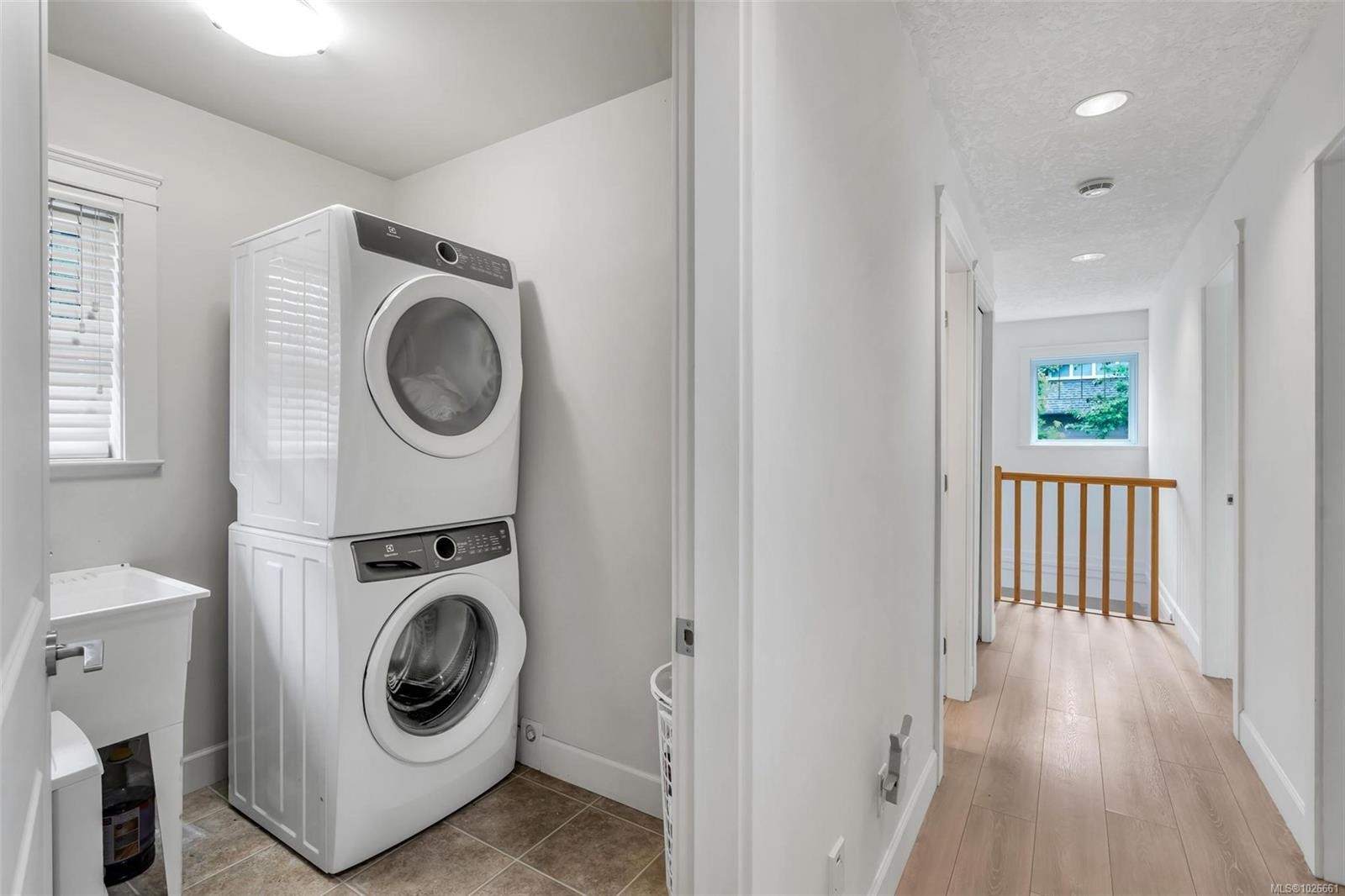 19-2210 Sooke Rd, Colwood, BC