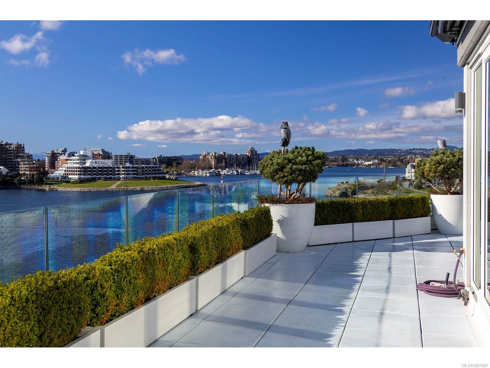 606-1234 Wharf St, Victoria, BC - Outdoor With Body Of Water With View
