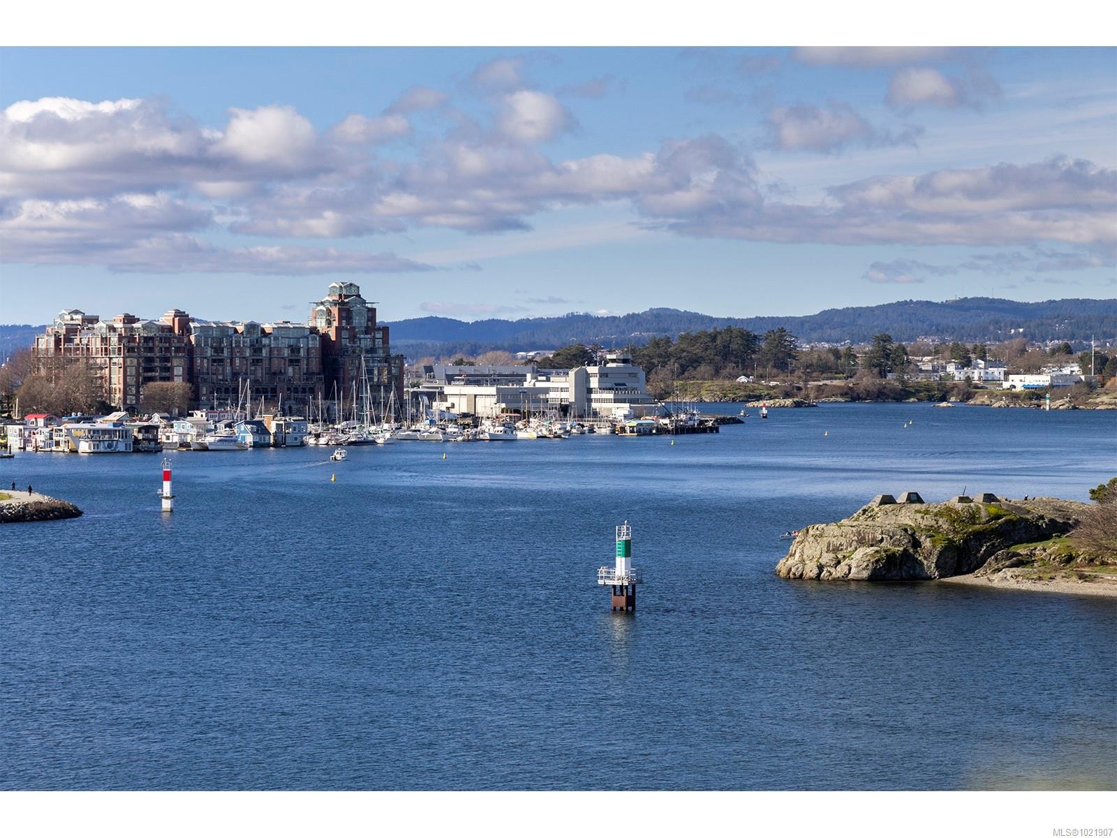 606-1234 Wharf St, Victoria, BC - Outdoor With Body Of Water With View