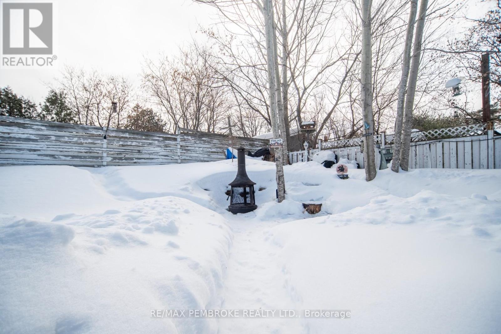 61 Doran Road, Petawawa, ON - Outdoor With View