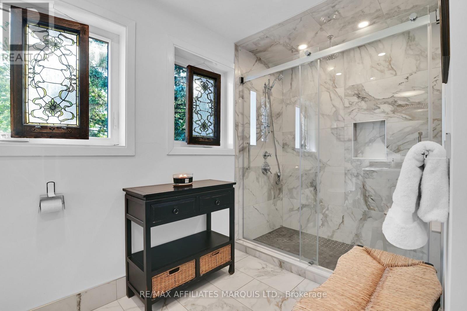 20214 County Rd 2 Road, South Glengarry, ON - Indoor Photo Showing Bathroom