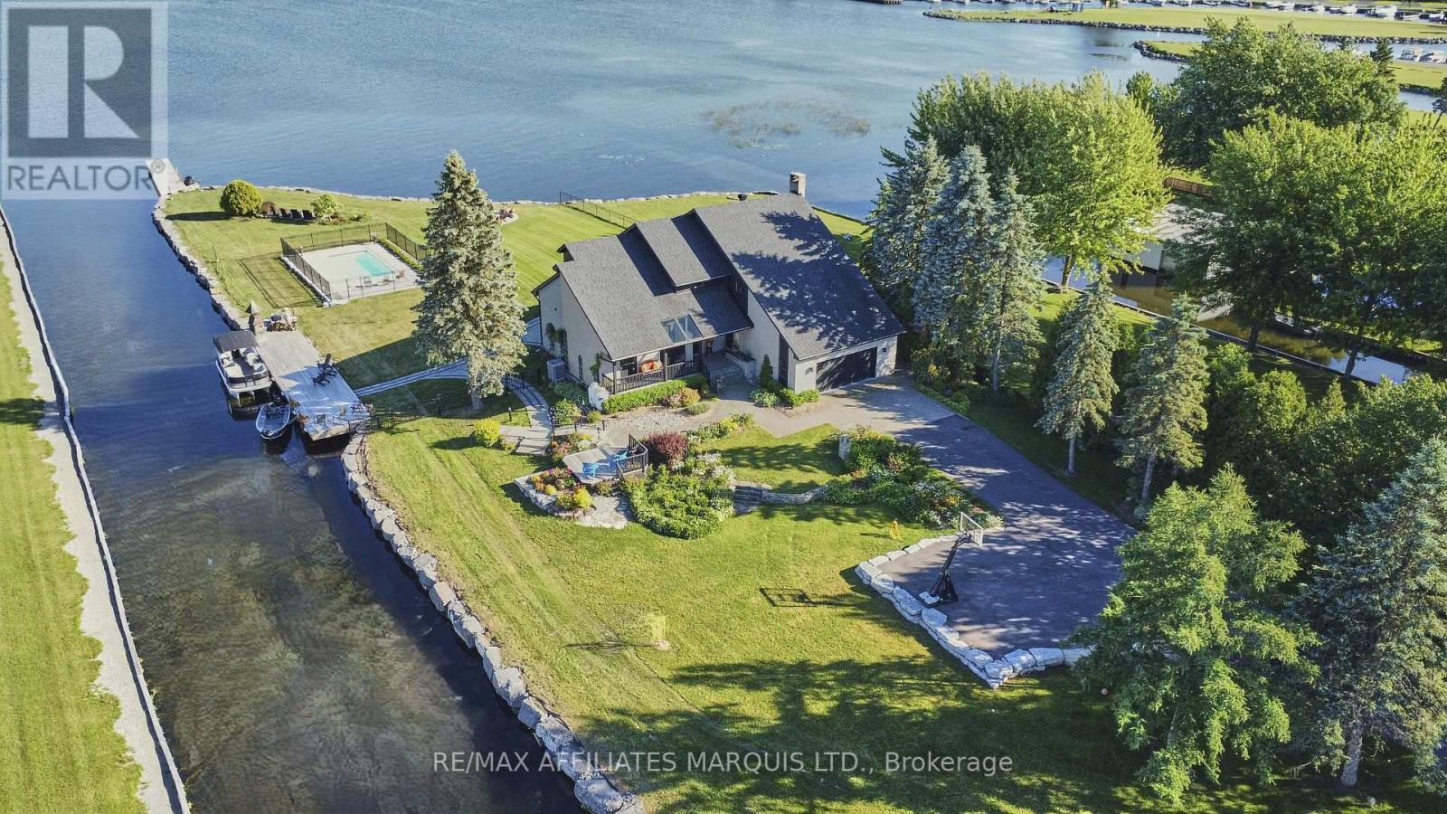 20214 County Rd 2 Road, South Glengarry, ON - Outdoor With Body Of Water With View