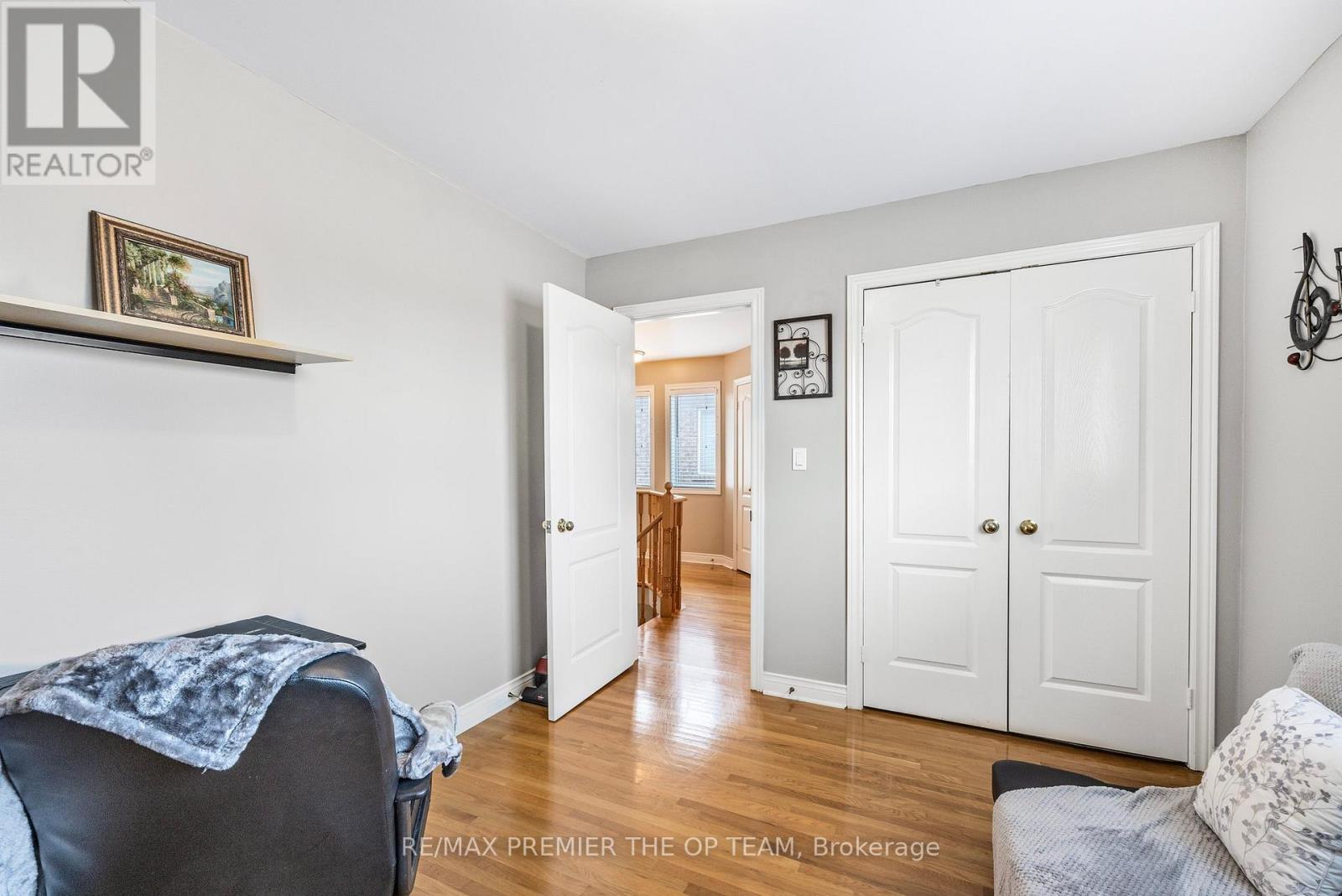223 Landsbridge Street, Caledon, ON - Indoor Photo Showing Bedroom