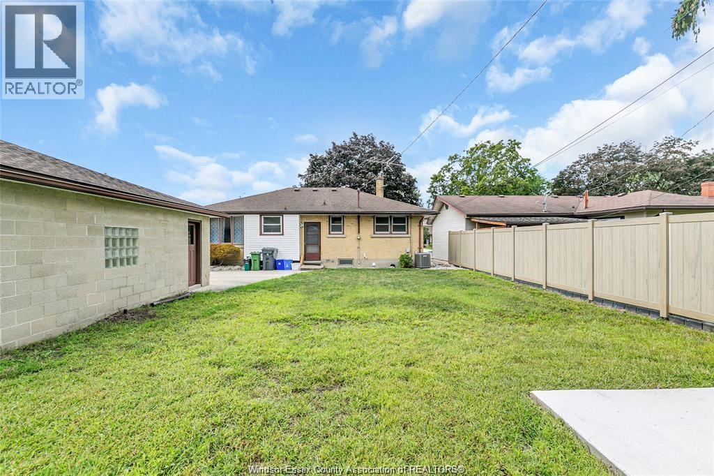 4132 Mount Royal Unit# Lower, Windsor, ON - Outdoor