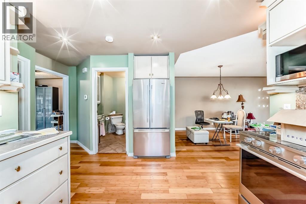 274 Templeview Way Ne, Calgary, AB - Indoor Photo Showing Kitchen