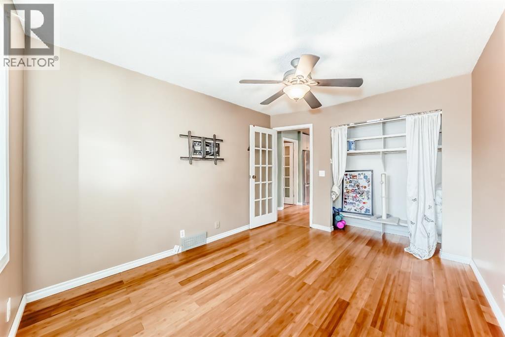 274 Templeview Way Ne, Calgary, AB - Indoor Photo Showing Other Room