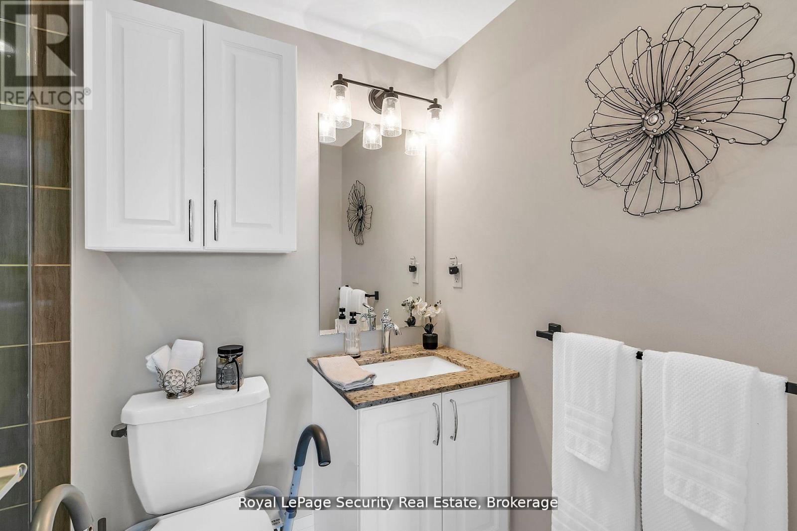 217 - 54 Koda Street, Barrie, ON - Indoor Photo Showing Bathroom