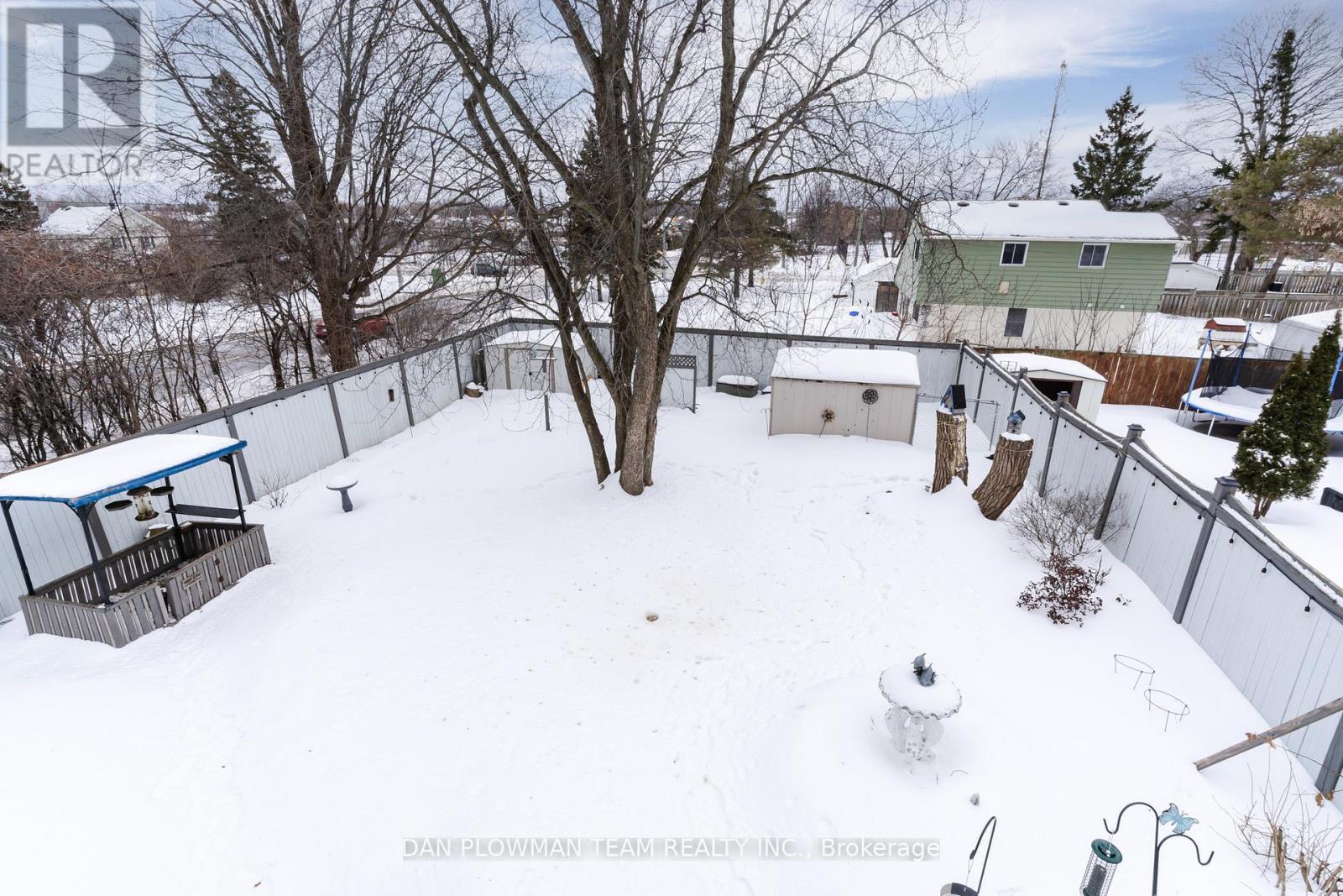 1 Westmore Street, Clarington, ON - Outdoor