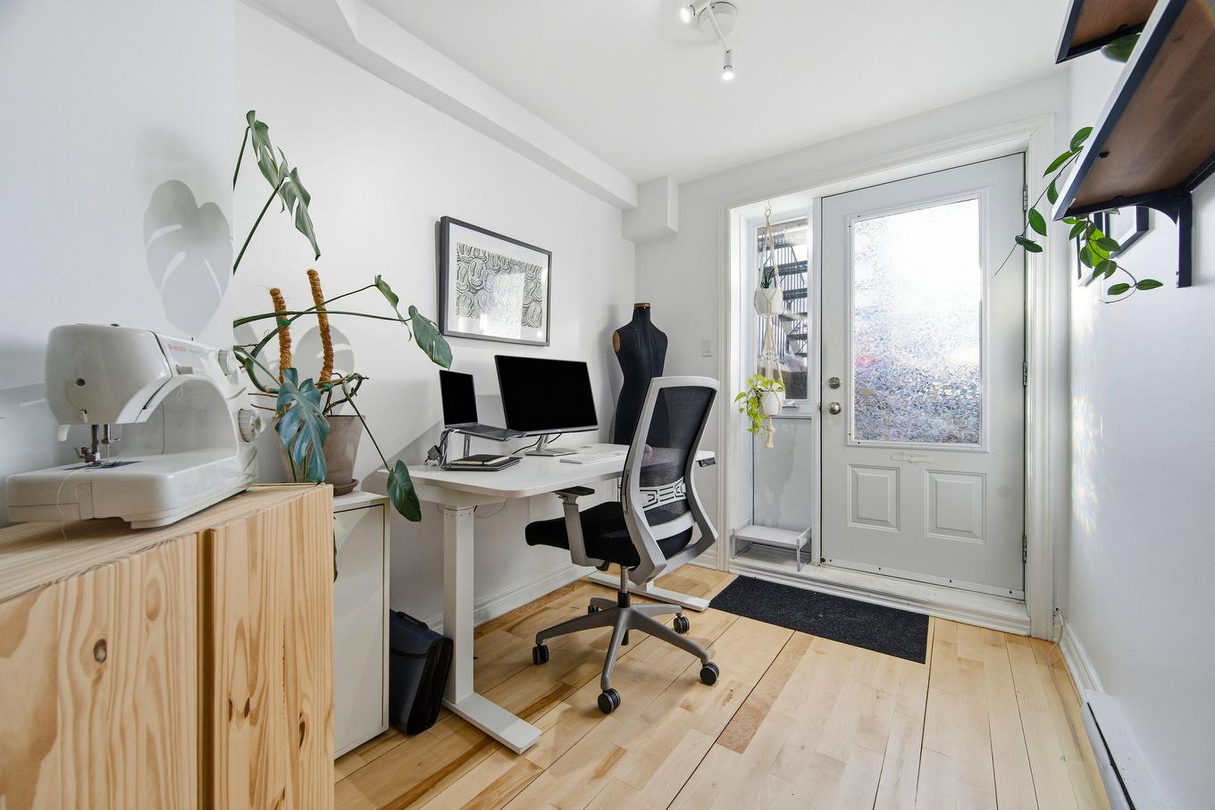 Chambre à coucher - 6884 13E Avenue, Montréal (Rosemont/La Petite-Patrie), QC - Indoor Photo Showing Office