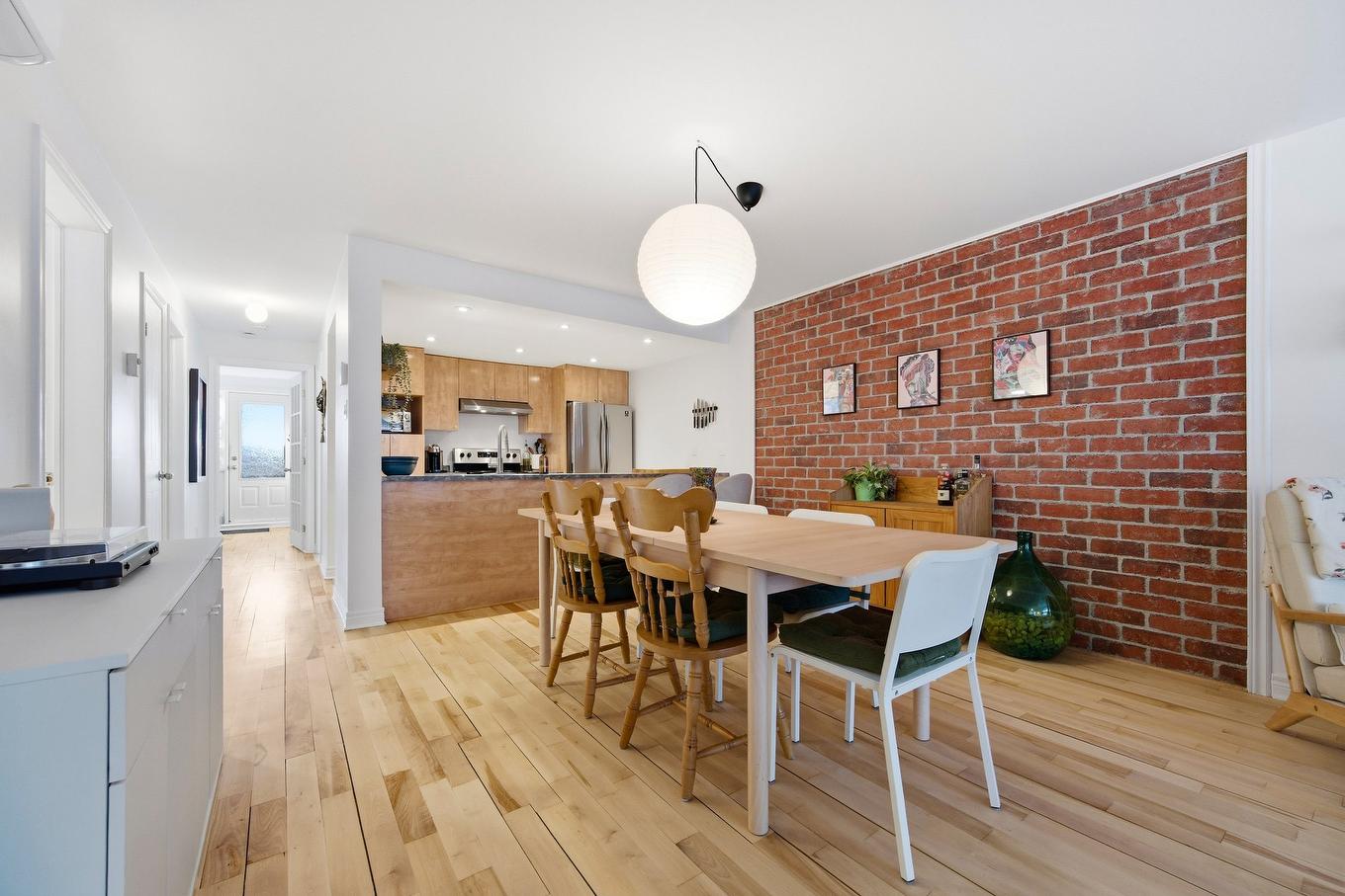 Salle à manger - 6884 13E Avenue, Montréal (Rosemont/La Petite-Patrie), QC - Indoor Photo Showing Dining Room