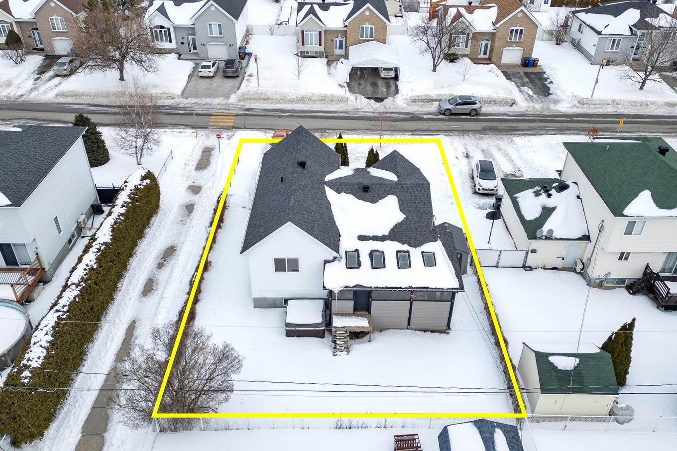 Vue d'ensemble - 471 Rue Pilon, Vaudreuil-Dorion, QC - Outdoor With Facade