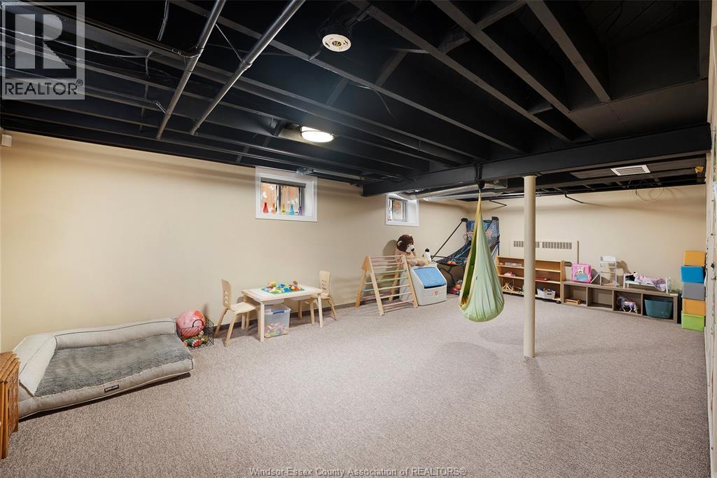 2462 Buckingham Drive, Windsor, ON - Indoor Photo Showing Basement