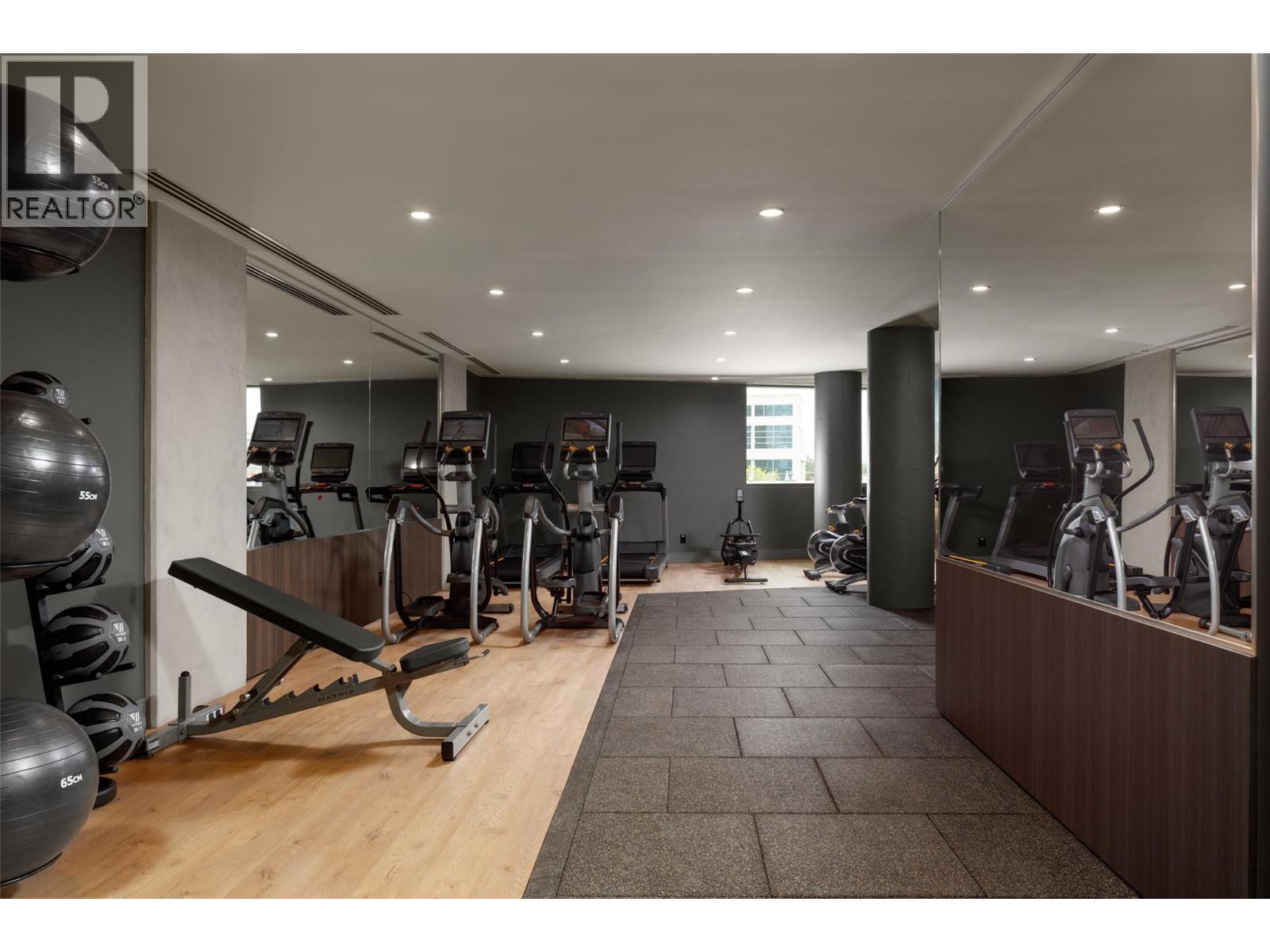 3313 Watt Road, Kelowna, BC - Indoor Photo Showing Gym Room