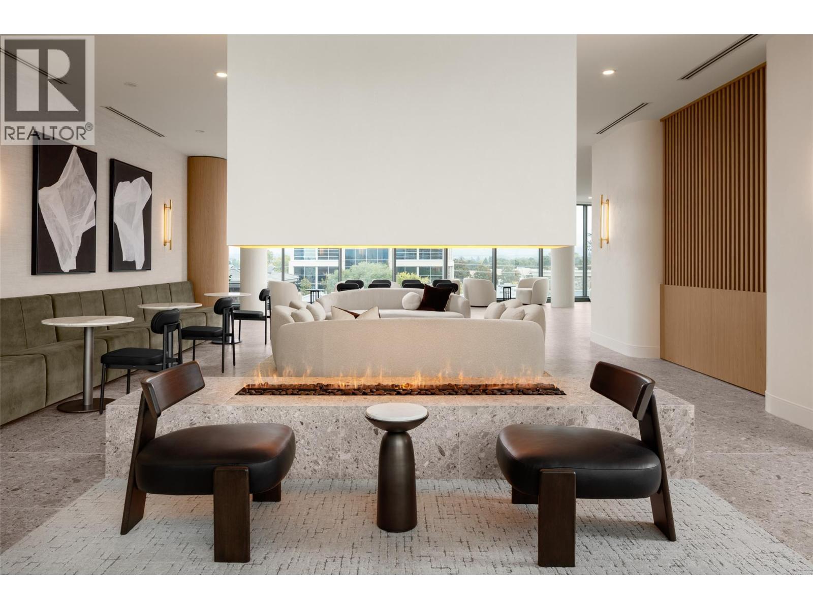 3313 Watt Road, Kelowna, BC - Indoor