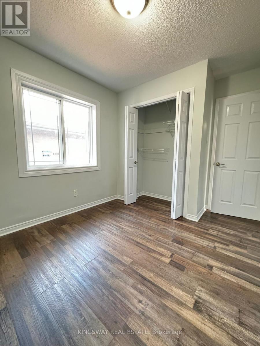 659 Roselaire Trail, Mississauga, ON - Indoor Photo Showing Other Room