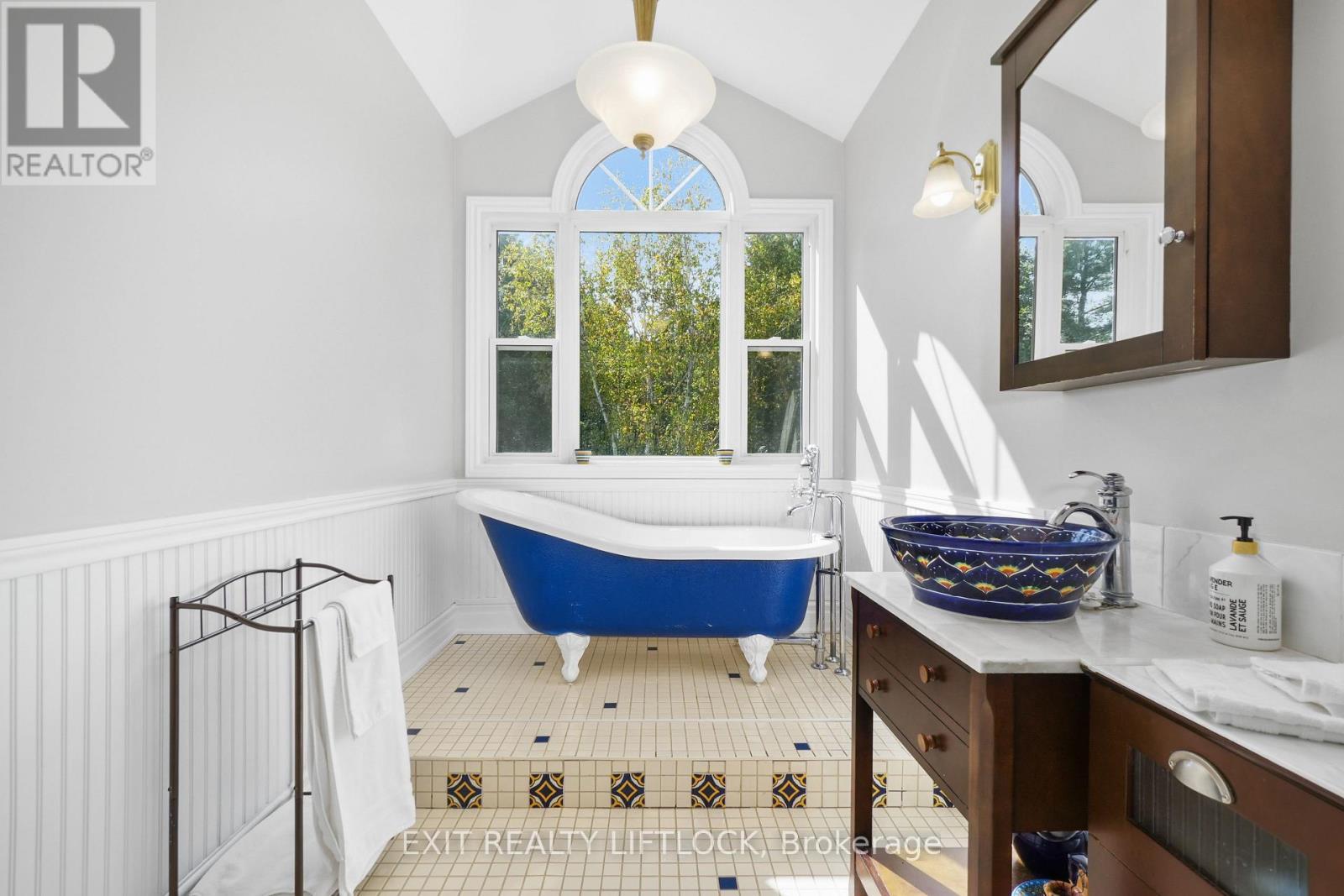 169 Dutch Line Road W, Kawartha Lakes (Bobcaygeon), ON - Indoor